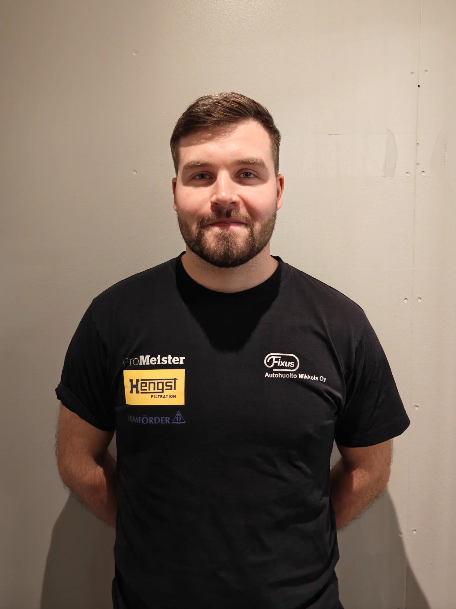 Mikael Korkelainen - Autohuolto Mikkola Oy